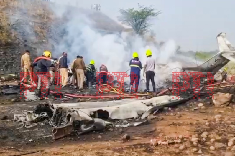 Pune News: पुणे में विमान दुर्घटना में महाराष्ट्र के उपमुख्यमंत्री अजित पवार का निधन