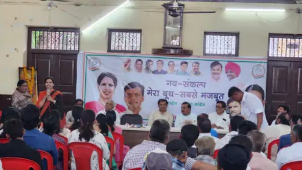 Khandwa: शहर कांग्रेस की नई कार्यकारिणी गठित, राजू सुनगत उपाध्यक्ष बने